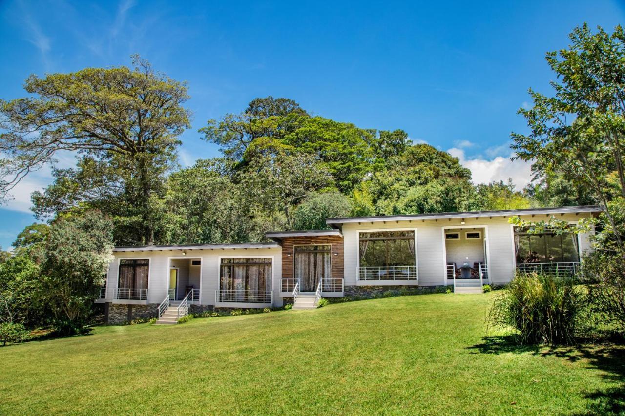 Yerbabuena Lodge Monteverde Bagian luar foto