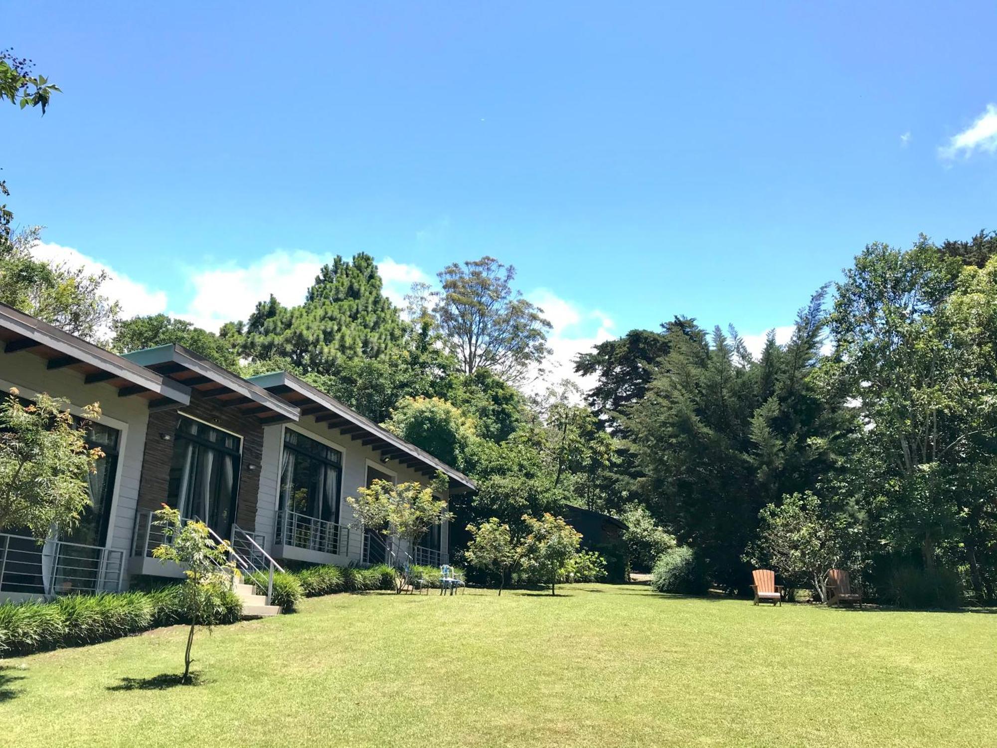 Yerbabuena Lodge Monteverde Bagian luar foto