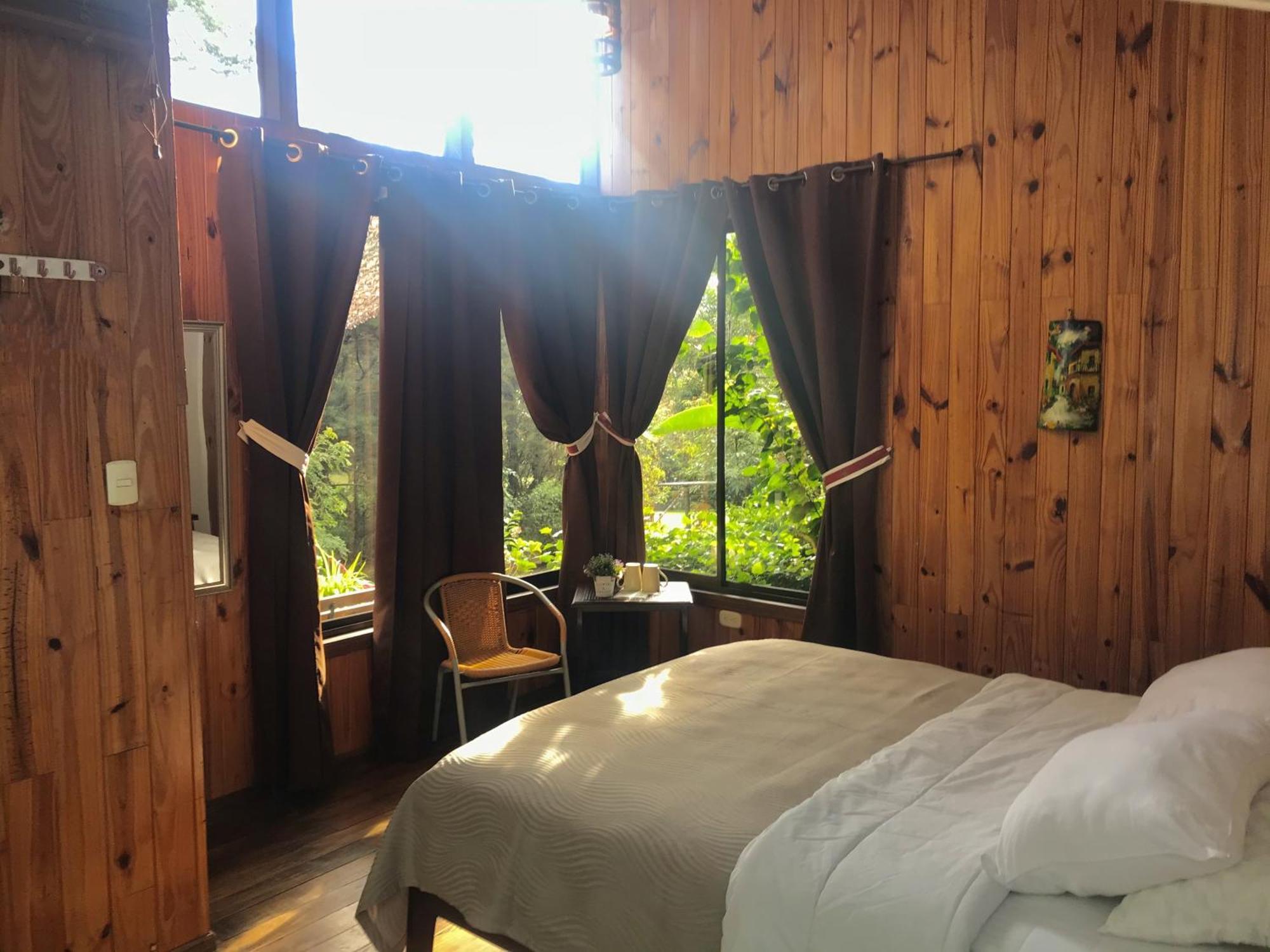Yerbabuena Lodge Monteverde Bagian luar foto