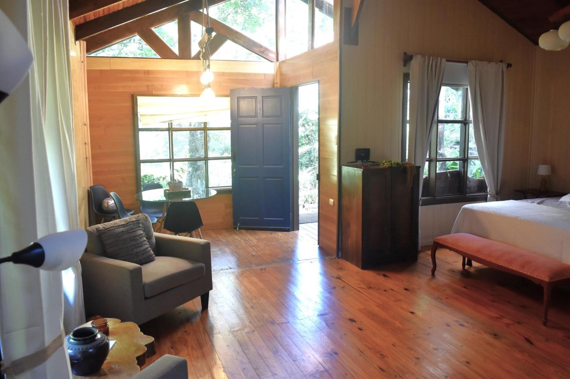 Yerbabuena Lodge Monteverde Ruang foto